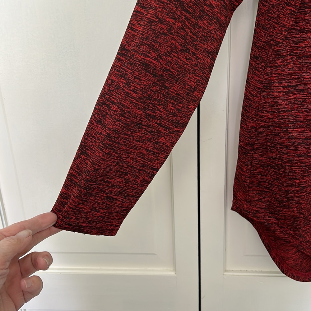 My Be Red and Black Heather Blouse - size Medium - Picture 4 of 8